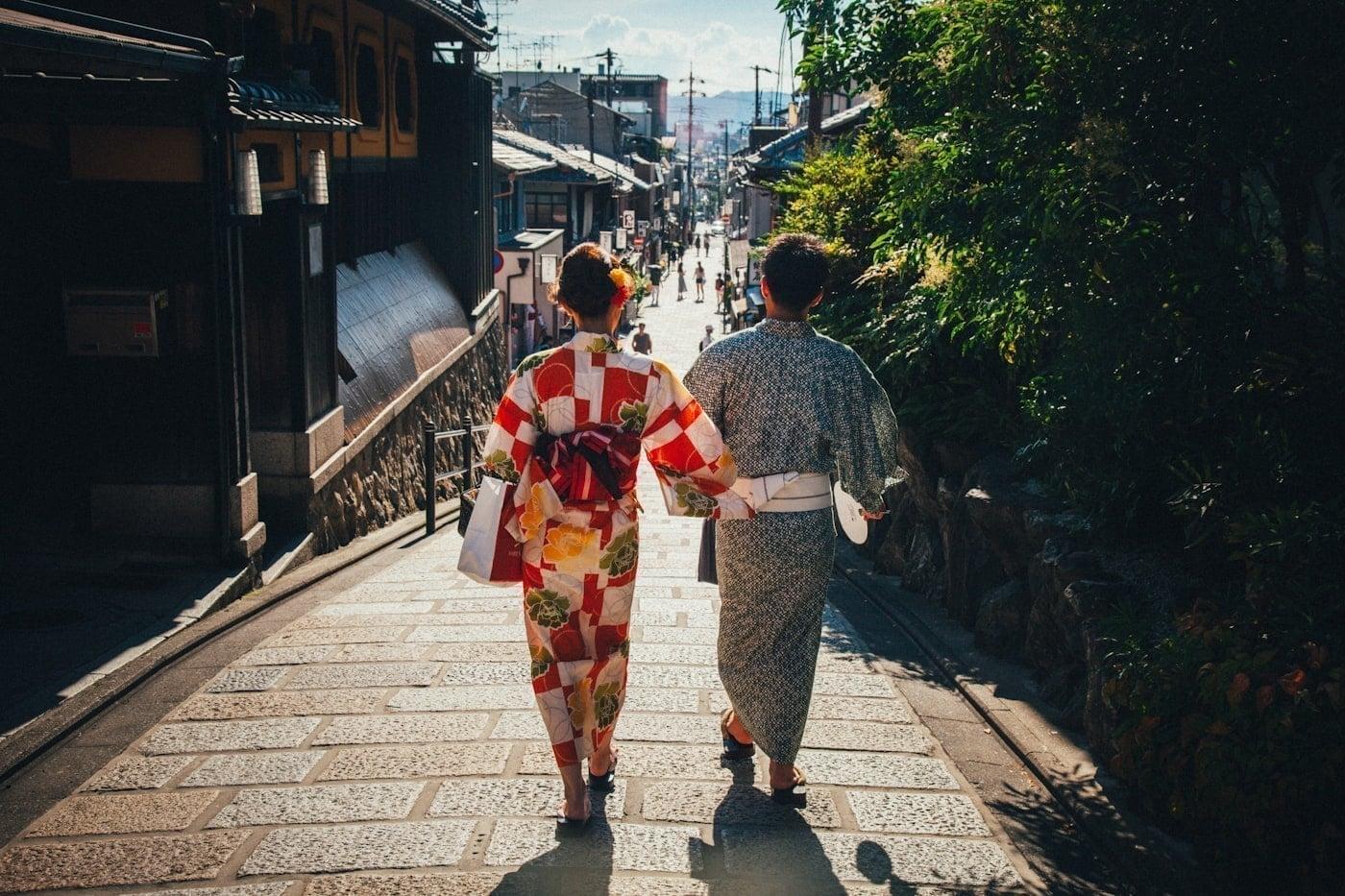 Kyoto Street, Couple Kyoto Street, Couple